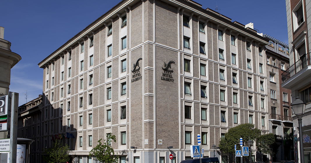 HOTEL LIABENY EXTERIOR