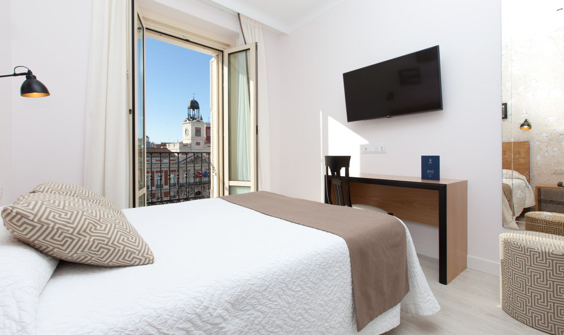 Hotel Europa_HABITACION_DOBLE__CON_VISTAS_A_SOL