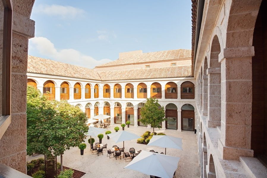 Parador Alcala de Henares – Claustro